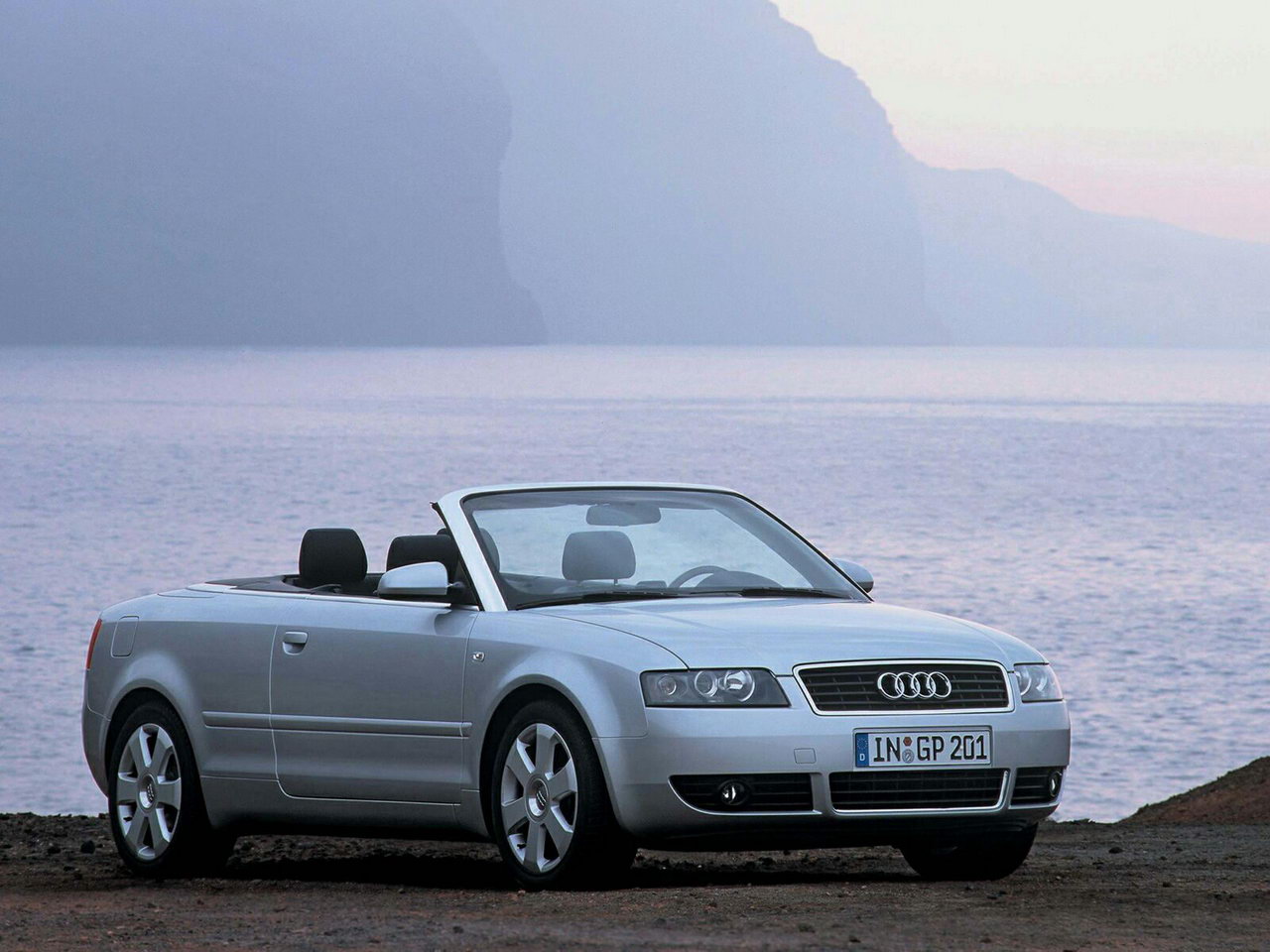 Audi A4 Cabrio 2002 008.jpg